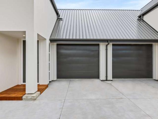 6/209 Hastings Street East, Waltham, Christchurch City