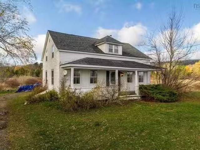 6209 Highway 1, Granville Centre, NS, B0S 1A0 house for sale.