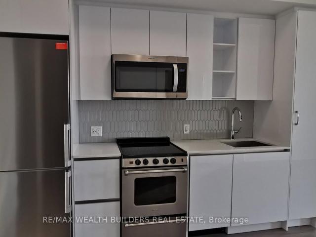 620 251 Manitoba Street, Etobicoke | 1+1Beds/1Bath, Condo, $2,400/mo | Condos. Ca