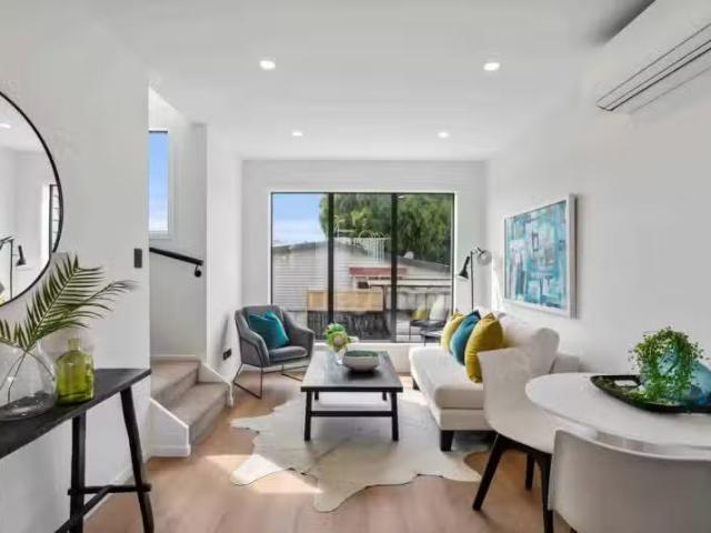 6/20 & 7/20 Oakley Avenue, Waterview, Auckland City For Sale