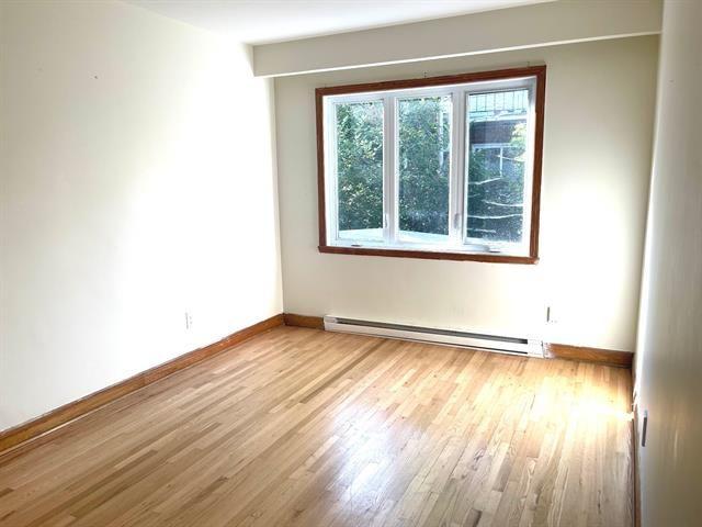 620 Av. Carroll