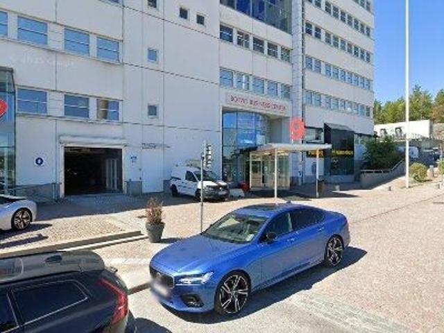 620 m2 kontor uthyres i Botkyrka