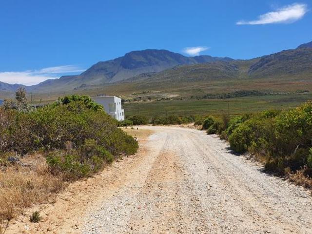 620 m² Land available in Pringle Bay