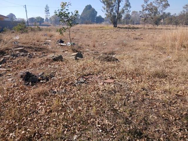 620 m² Land available in Sunset View