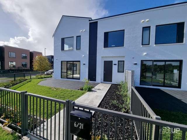 6/21 Boyes Avenue, Whenuapai, Waitakere City
