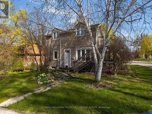 621 Lydia Street, Newmarket, ON, L3Y 1M4 house for sale | Listing ID N13468 | Royal LePage