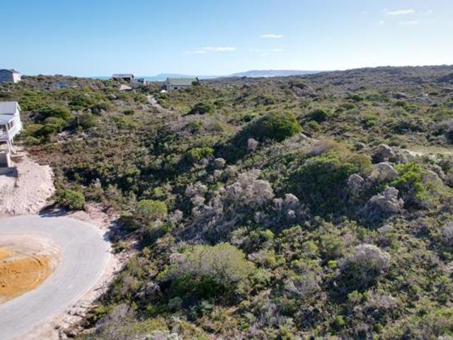 621 m² Land available in Suiderstrand