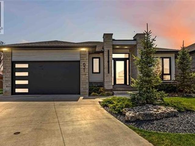621 Mead Court, Sarnia, ON, N7W 0B5 house for sale | Listing ID 26015 | Royal LePage