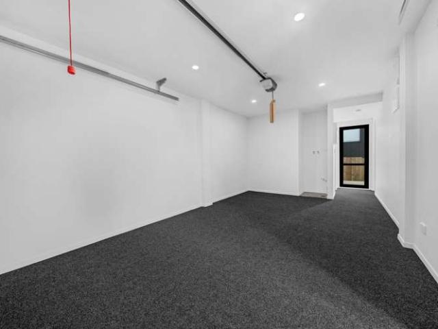 6/220 Pakuranga Road, Pakuranga Heights, Manukau City