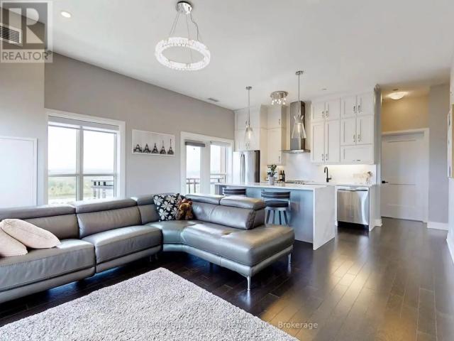 622 102 GROVEWOOD COMMON