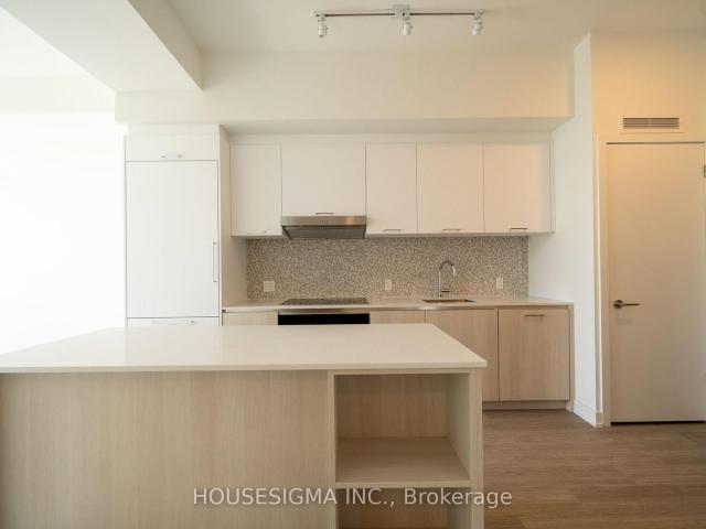623 8 Yonge Street, Thornhill | For Rent @ $2,500 | Condos. Ca