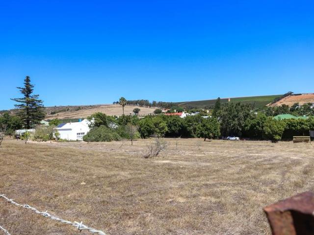 3 149 m² Land available in Darling