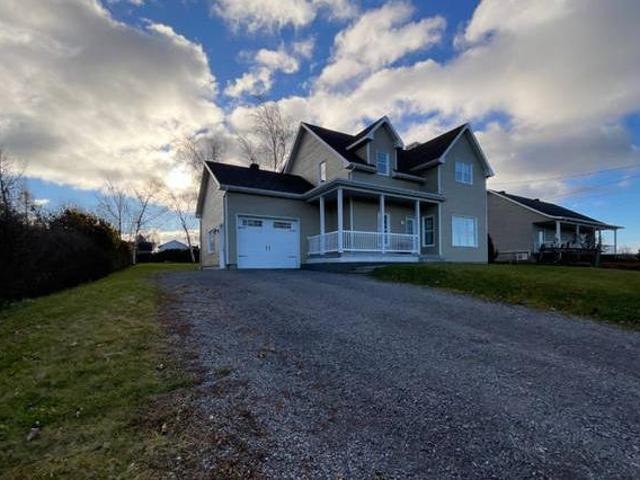 624 000 Maison 2 étages à vendre à Ile d Orléans StPierre