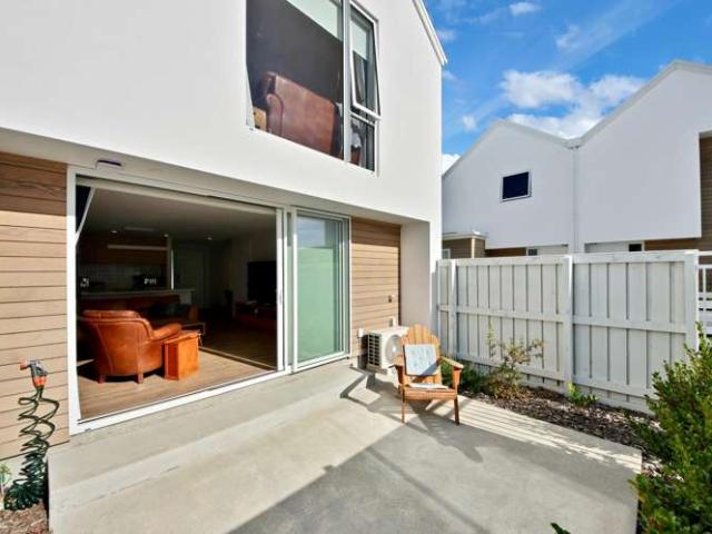 6/24 Dampier Street, Woolston, Christchurch City