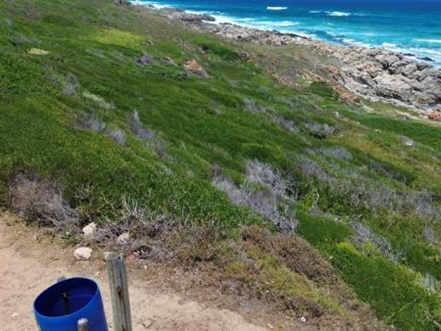 624 m² Land available in Oyster Bay