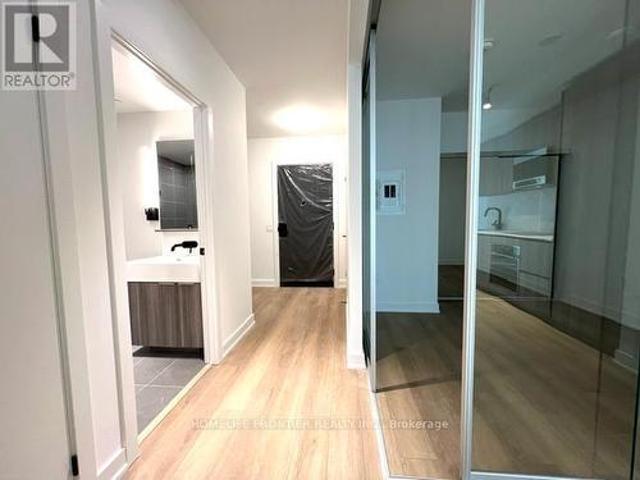 624N 117 Broadway Avenue, Toronto, ON, M4P 1V3 lease for lease | Listing ID C13606 | Royal LePage
