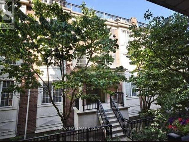 625 3 Everson Drive, Toronto, ON, M2N 7C2 townhouse for lease | Listing ID C13470 | Royal LePage