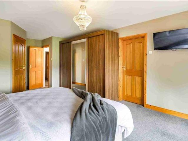 625,000 | Tenure, Dunleer, Drogheda, Co. Louth Shane Black Property Advisors and Agents Ltd 5006 MyHome. Ie Residential