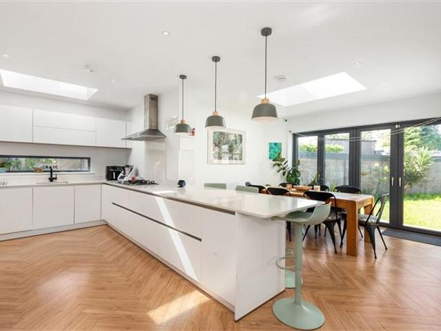 625,000 | 129a Rockfield Avenue, Perrystown, Dublin 12 Buckley Real Estate 5003 MyHome. Ie Residential