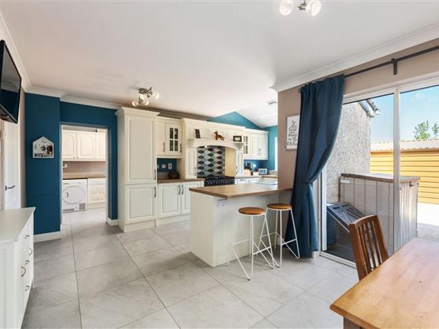 Sale Agreed | 1 Parklands Lawns, Maynooth, Co. Kildare Sherry FitzGerald Brady O'Flaherty 5011 MyHome. Ie Residential