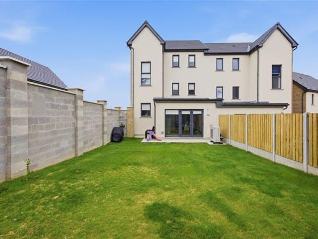 Sale Agreed | 46 Meadowbank Road, Swords, Dublin Noel Kelly Auctioneers Ltd 4998 MyHome. Ie Residential