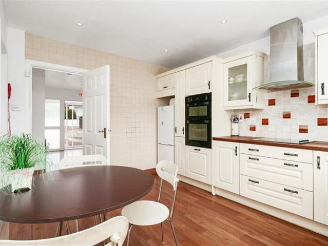 625,000 | 40 Cremore Lawn, Glasnevin, Dublin 11 Ray Cooke Auctioneers 5015 MyHome. Ie Residential