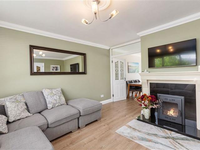 625,000 | 63 Broadford Close, Ballinteer, Dublin 16, Co. Dublin North's Property 5006 MyHome. Ie Residential