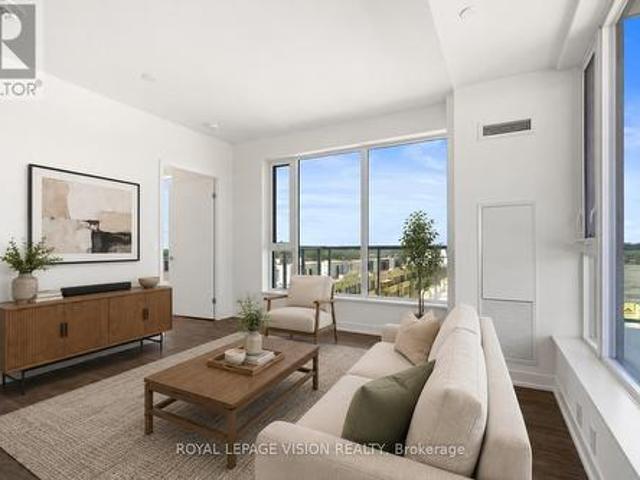 625 2 David Eyer Road, Richmond Hill, ON, L4S 0N6 condo for sale | Listing ID N13470 | Royal LePage