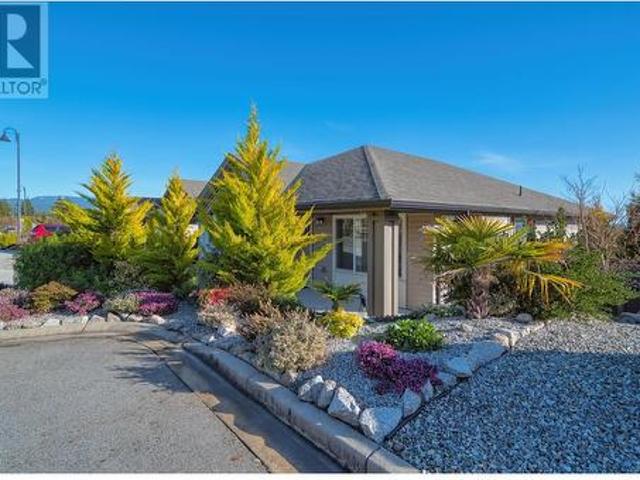 6263 Apollo Road, Sechelt, BC, V7Z 0N7 Single Family Property For Sale | Listing ID R2977 | Royal LePage