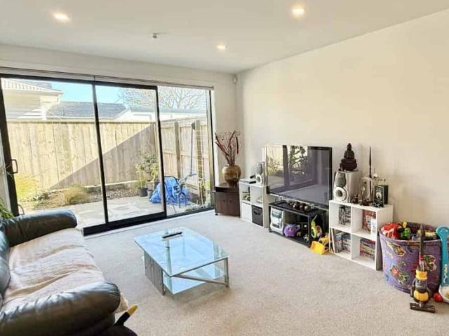 6/27 Main Road, Wainuiomata, Lower Hutt City