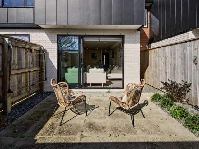 6/27 Main Road, Wainuiomata, Lower Hutt City