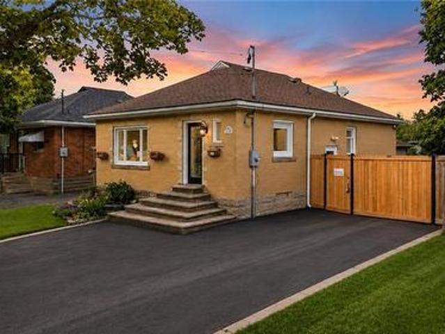 627 Upper Sherman Avenue, Hamilton, ON, L8V 3M4 house for sale | Listing ID 40851 | Royal LePage