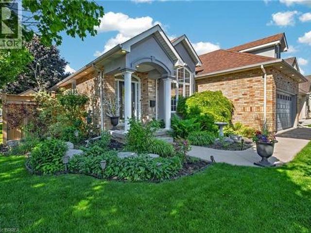 62 Varley Crescent, Brantford, ON, N3R 7Z7 house for sale | Listing ID 40836 | Royal LePage