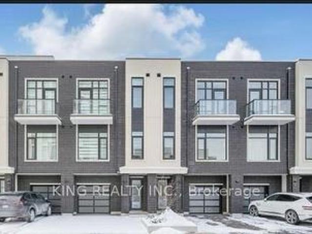 62 Windward Drive, Grimsby, ON, L3M 0J2 townhouse for sale | Listing ID X11995 | Royal LePage