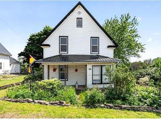 62 Academy St, Hillsborough, NB, E4H 2R8 house for sale | Listing ID NB142779 | Royal LePage