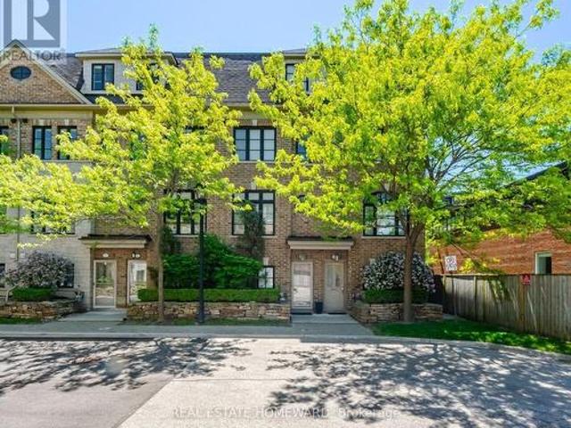 62 Cormier Heights, Toronto, ON, M8Z 0B5 house for sale | Listing ID W13564 | Royal LePage