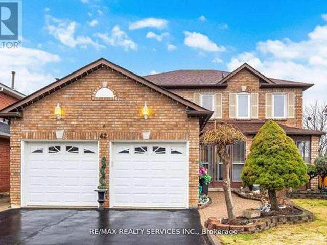62 Fernbrook Crescent, Brampton, ON, L6Z 3N7 house for sale | Listing ID W13158 | Royal LePage