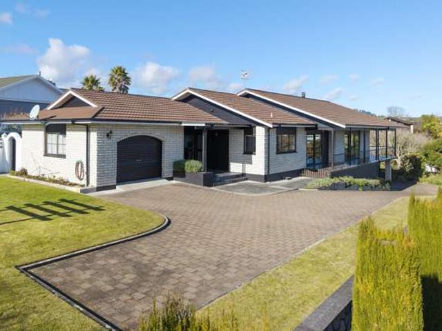 62 Harvey Street, Waipahihi, Taupō