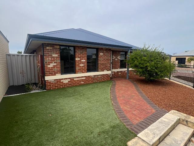 62 Murtin Road, Dalyellup WA 6230 House For Rent | Domain