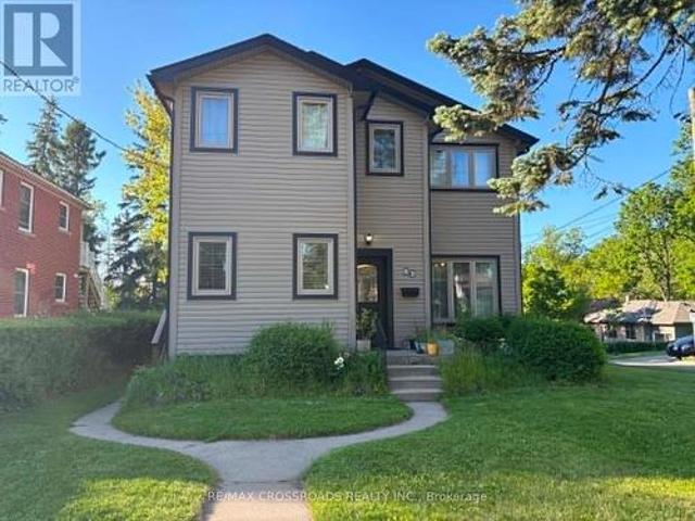 62 Sanders Boulevard, Hamilton, ON, L8S 3J7 house for lease | Listing ID X13583 | Royal LePage