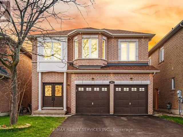 62 Sir Jacobs Crescent, Brampton, ON, L7A 3V2 house for sale | Listing ID W13544 | Royal LePage