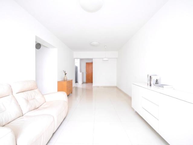 62A Strathmore Avenue HDB Apartment For Sale, $870,000, 3 Bed 2 Bath 968 sqft $899.00 psf