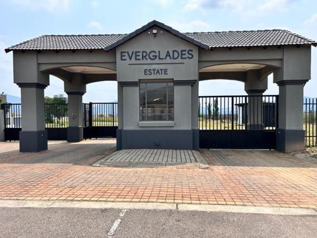 630 m² Land available in Everglades Estate