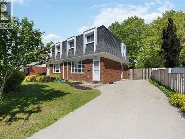 630 Roger Street, Sarnia, ON, N7S 4A4 house for sale | Listing ID 26016 | Royal LePage