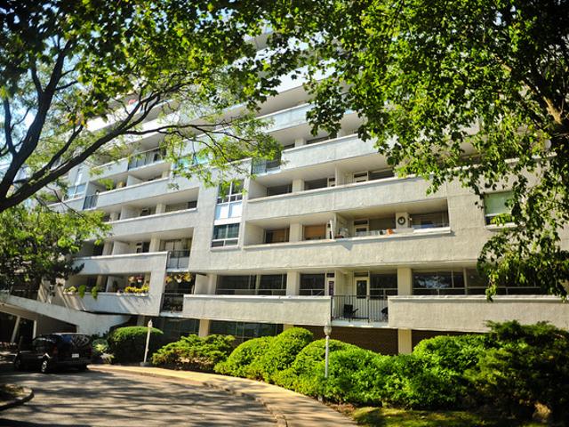 630 Roselawn Ave. 2 Bedroom Apartment for Rent