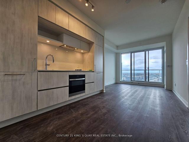631 2 david eyer Road, Richmond Hill | 1+1Beds/2Bath, Condo, $2,380/mo | Condos. Ca