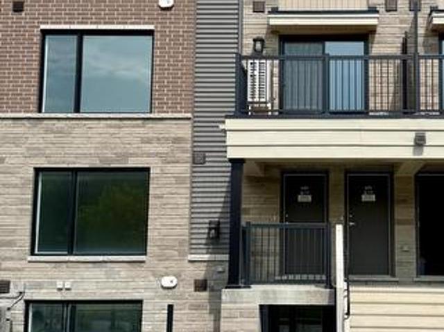 631 Feedmill Private, Ottawa, ON, K2T 0S7 townhouse for lease | Listing ID X13612 | Royal LePage