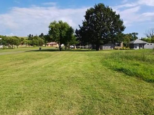 631 m² Land available in Loch Athlone