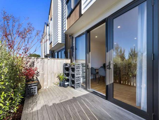 6/31 Mahalo Avenue, Wiri, Manukau City