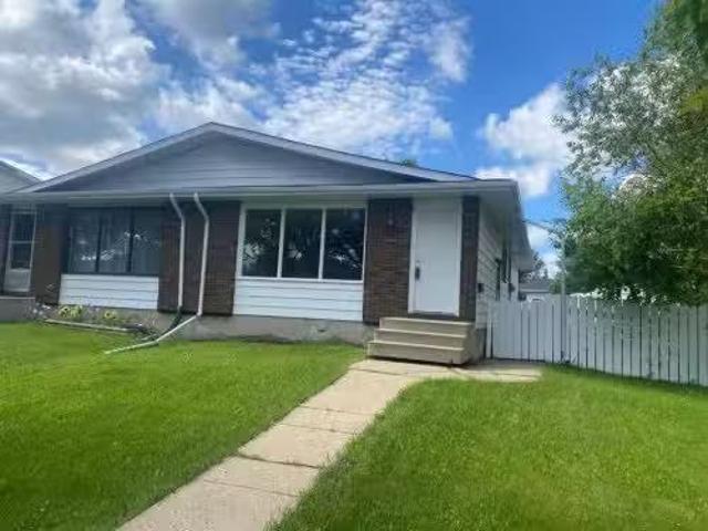 6321 B Enevold Drive, Camrose, AB, T4V 3K1 house for sale L.